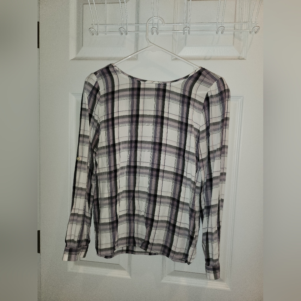 Loft plaid long sleeve blouse